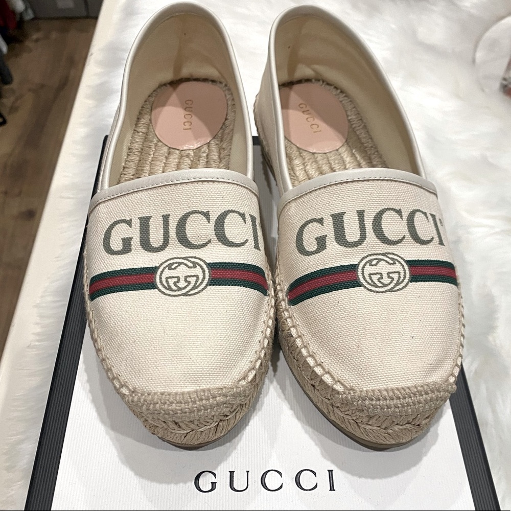 Gucci Women Shoes